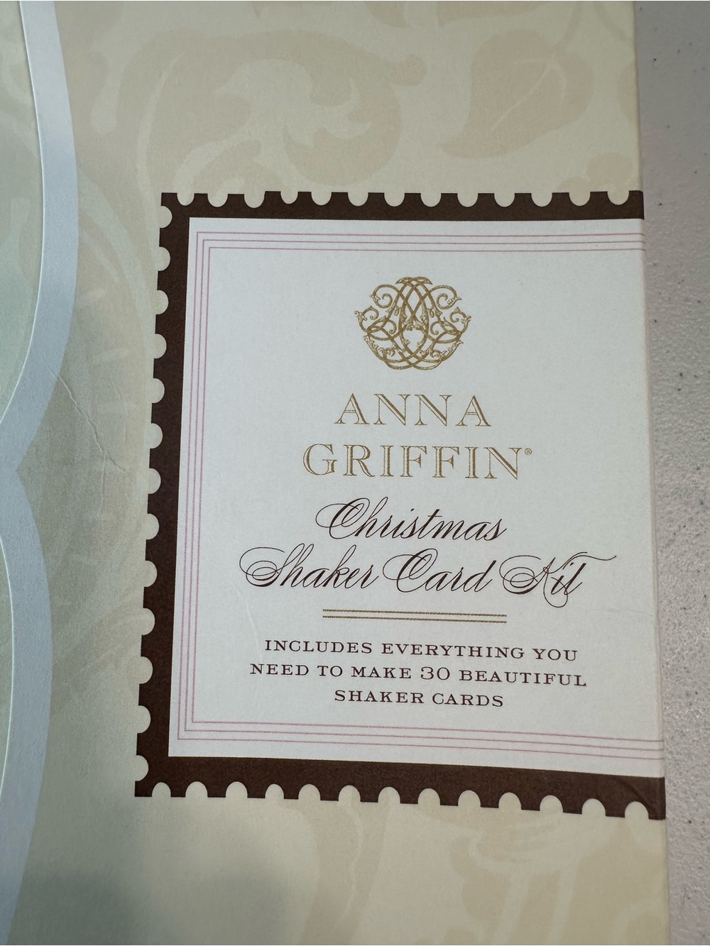 Anna Griffin Christmas Shaker Card Kit - Cream and Gold makes 30 cards NWB